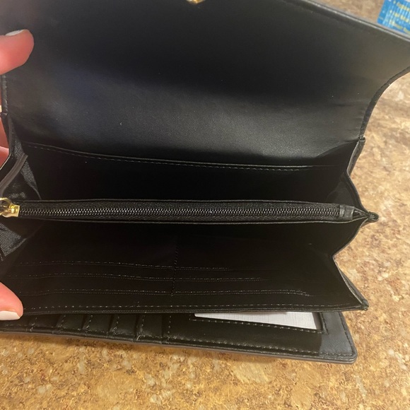 SOLD‼️ - Picture 3 of 4